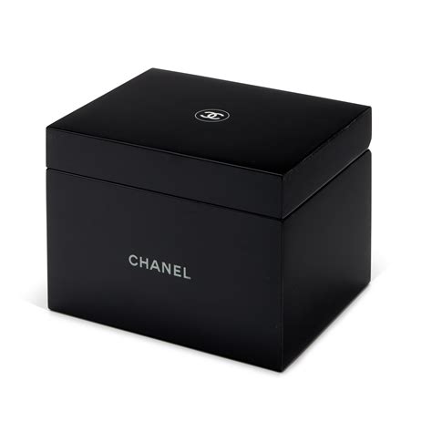 chanel la boite laque|Chanel Black And White Lacquer Wood La Boîte Laquée Beauty .